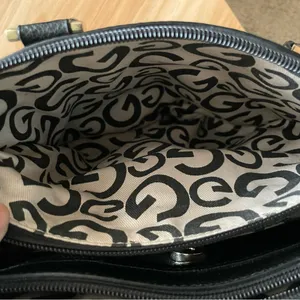 Guess Leather Handbag Black/Coal Top Handle Bag thumbnail 15