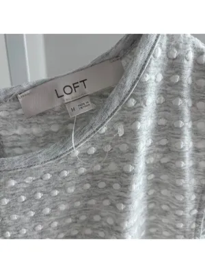 Loft NWOT Women's Gray White Swiss Dot Ruffle Sleeve Cotton Knit Top Size M thumbnail 5