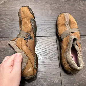 Teva Women’s 6 Shay Slip on Brown Shoes thumbnail 9