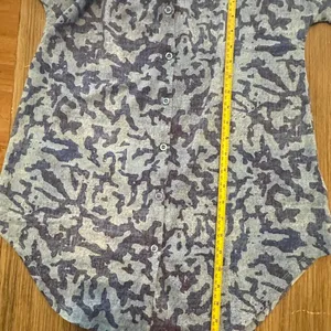 LuLaroe Camo Print Button-Down‎ Shirt Short Sleeve Blue Abstract Casual Top XS thumbnail 8