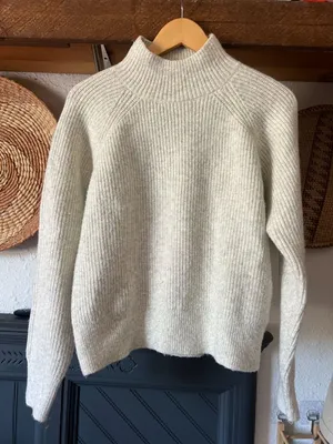 Calvin Klein Soft Ribbed Knit Jumper, wool blend, Small ivory/grey Minimalist thumbnail 2