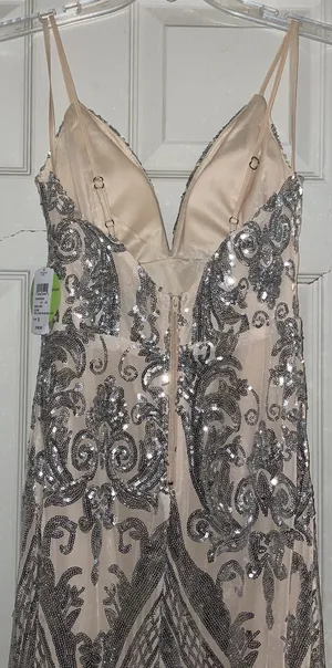 Windsor Prom Dress thumbnail 4