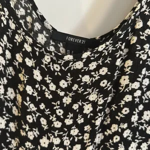 Forever 21 Floral Dress thumbnail 2