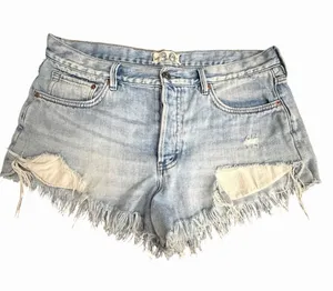 We The Free Shorts Free People 30 Distressed Cutoff Denim High Button Fly HH11-3 thumbnail 1