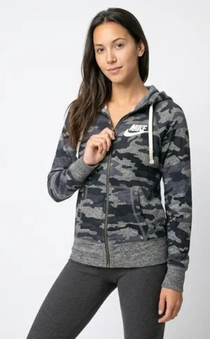 Nike Sweatshirt thumbnail 1