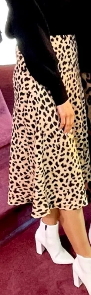 Express Leopard Skirt thumbnail 1