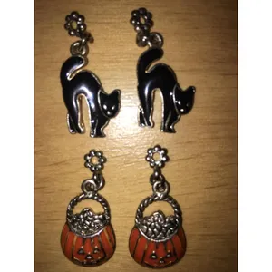 Bundle 2 Vintage Halloween Earrings Black Cat Pumpkins Craft Project No Backings thumbnail 3