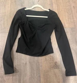 Amazon black long sleeve thumbnail 1