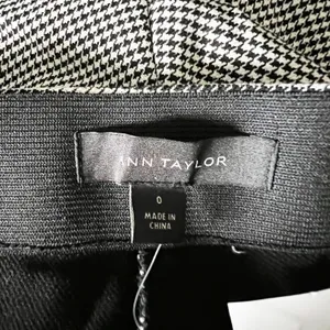 NEW Ann Taylor The High Waist Side Zip Stretch Trouser Pant Houndstooth Print 0 thumbnail 2