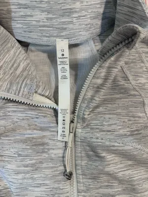 Lululemon Define Jacket  thumbnail 4