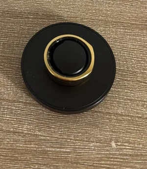 Gold oura ring size 8 thumbnail 1