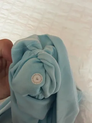 Light blue size 4 Lululemon leggings thumbnail 2