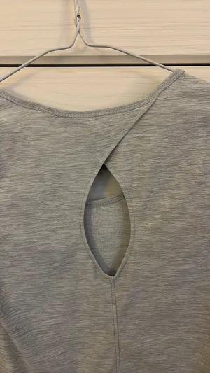 Old Navy Active Top thumbnail 3
