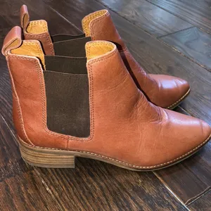 Lucky brand leather ankle booties size 8 1/2 thumbnail 4