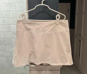 Lululemon Skirt thumbnail 1