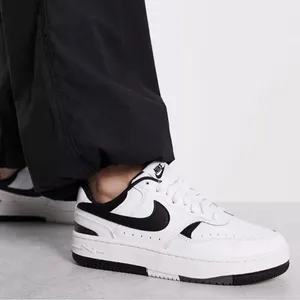 Nike GAMMA FORCE Women's WHITE BLACK DX9176-100 Athletic Sneaker Shoes Sz 8.5. thumbnail 13