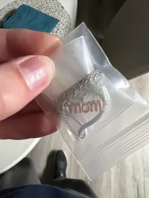Necklace thumbnail 2