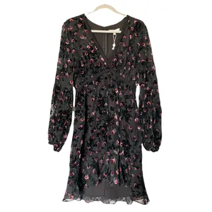 WAYF Brayden Long Sleeve Black with Red Roses Embroidered Velvet Dress Medium thumbnail 5
