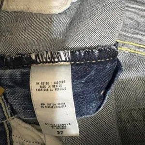 Vintage Y2K GUESS Jeans Women's‎ 27 Low Rise Flare Bootcut thumbnail 4