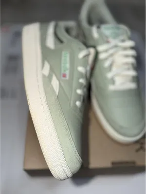 Size 9 US Women’s Reebok Club C Revenge Vintage Tennis Shoes Sneakers Green Chalk thumbnail 13