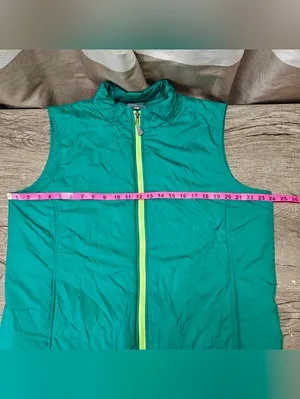 Peter Millar Crown Sport men's hybrid puffer‎ vest Size L thumbnail 3