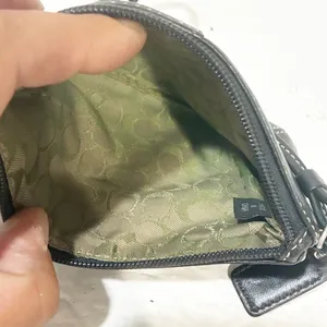 Coach‎ Black Leather White Stitch Zip Top Wristlet Wallet Clutch thumbnail 3
