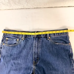 Levi's 550 Men's Jeans Size 38/30 Medium Blue Wash Straight Leg Cotton Classic thumbnail 5