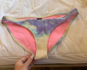 triangl bikini bottoms thumbnail 1