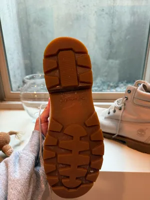 Women’s timberland winter boots  thumbnail 3