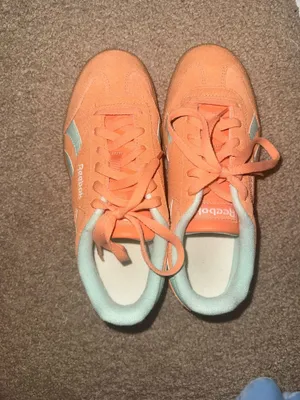 Reebok Sneakers thumbnail 2