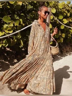 FREE PEOPLE Feeling Groovy floral boho maxi dress, size M thumbnail 1