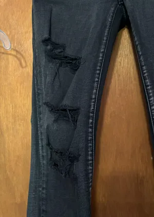 American Eagle Jeans thumbnail 3