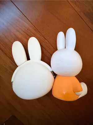NEW Urban Outfitters Miffy Coin Purse and Cell Phone Stand thumbnail 2