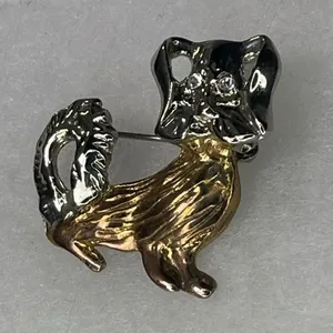 Vintage two tone Scotty dog Terrier brooch. thumbnail 2