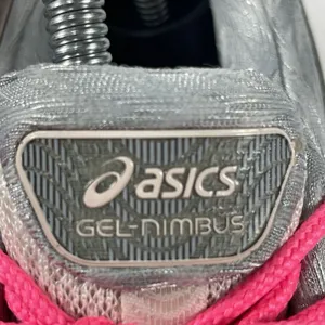 ASICS GEL-Nimbus 22 Grey/Pink Running Shoes - Women's Size 7 thumbnail 7