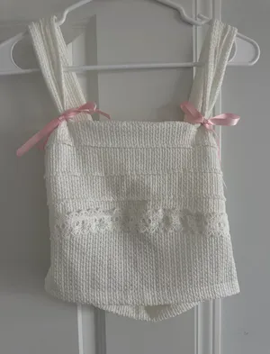 Amazon white tank with Bows thumbnail 1