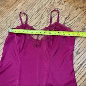 Vintage 80’s Bari Silky Nylon Lace Burgundy Camisole Size M thumbnail 12
