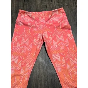 Alo Yoga Women Coral Pink Orange Geometric Print Capri Gym Sporty Small thumbnail 9