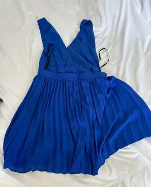 Dress thumbnail 5