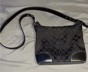 Vintage Coach Crossbody Bag thumbnail 1