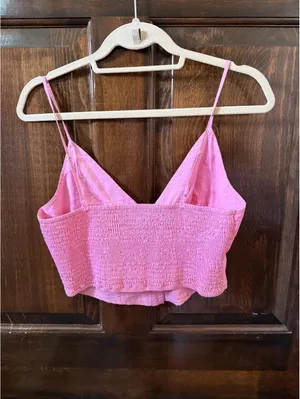 Urban Outfitters Women's Pink Crop-top thumbnail 3
