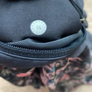 Lululemon Women Run Speed Up Short 2.5" Inseam Dappled Daze‎ Obsidian Size 14 thumbnail 10