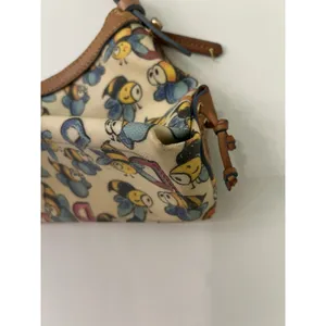 RARE VTG Y2K Dooney & Bourke Bumble Bee Print Shoulder Bag Leather canvas thumbnail 8