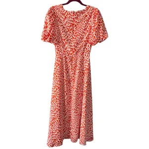 Lulus Love Is In The Flair Red Orange Heart Print Midi Dress Women’s Small NWT thumbnail 3