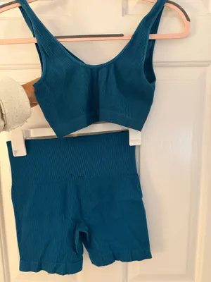Workout Target Colsie Set thumbnail 2