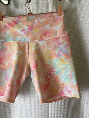 Onzie Shorts thumbnail 5
