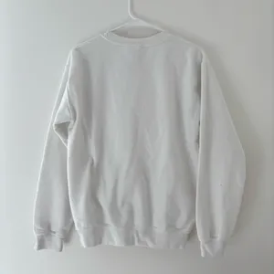 White Gildan Crewneck Sweatshirt thumbnail 3
