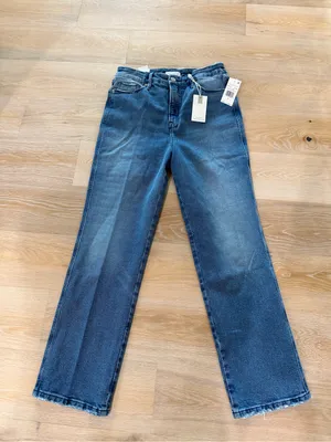 Good American Good Curve Straight Blue Jean 8/29 NWT $155 thumbnail 3