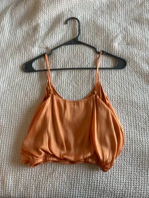 Boutique top thumbnail 2