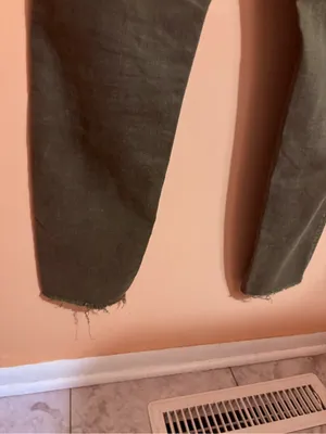 Mother High Waisted Looker Ankle Jeans Fray Jeans in Military Green First Move thumbnail 7
